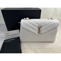 Saint Laurent Medium Loulou Chain Bag In Y Matelasse Leather White/Gold